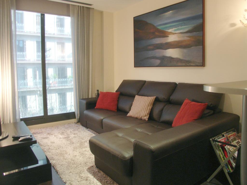 Barcelona4Seasons - Muntaner Apartment Exterior photo